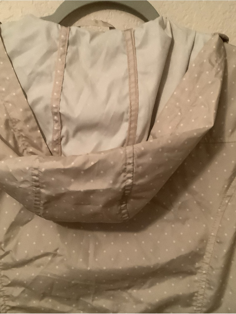 Jones New York Light Beige Polka Dot Hooded Raincoat - Picture 7 of 8